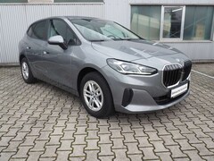 Bild des Angebotes BMW 220 i Active Tourer Aut.*Sportsitz*adaptivLED*KIZU*