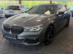 Bild des Angebotes BMW 740 e iPerf*M-PAKET*HUD*B&W*360*MASSAGE*SOFT*LUFT