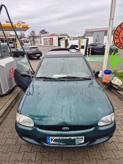 Bild des Angebotes Ford Escort 16V Ghia Edition