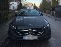 Bild des Angebotes Mercedes-Benz E 300 de T-Modell 4MATIC Avantgarde | 2022 Junge Stern