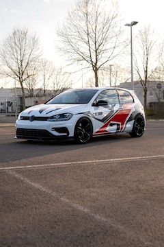 VW Golf R