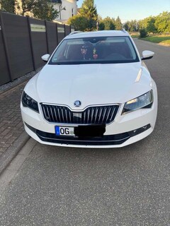 Bild des Angebotes Skoda Superb Combi 2.0 TDI DSG Style