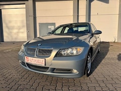 Bild des Angebotes BMW 318 3 Limousine 318i*NAVI*TEMPOMAT*KLIMA*PDC*AUX