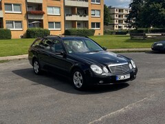Bild des Angebotes Mercedes-Benz E 280 E-Klasse T-Modell Diesel T CDI Elegance DPF