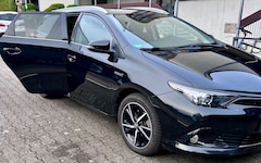 Bild des Angebotes Toyota Auris Auris 1.8 VVT-i Hybrid Automatik Touring Sports Team Deutschland