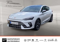 Bild des Angebotes CUPRA Leon 1.5 eTSI LED/Kamera/Assist/Navi/uvm.