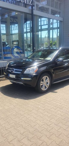 Bild des Angebotes Mercedes-Benz GL 350 BlueTEC 4Matic 7G-TRONIC Grand Edition