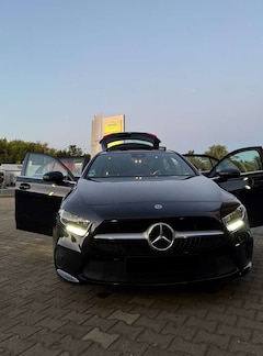 Bild des Angebotes Mercedes-Benz A 220 7G Automatik, PANO, LEDER ARTICO, NAVI, CARPLAY