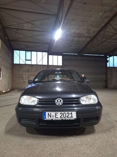 Bild des Angebotes VW Golf Cabriolet Cabrio Automatik Classicline