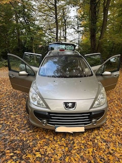 Bild des Angebotes Peugeot 307 HDi SW 135 OXYGO