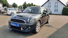 Bild des Angebotes MINI Cooper S Clubman *SITZHEIZUNG/NAVI/PDC*