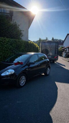 Bild des Angebotes Fiat Grande Punto 1.4 16V Dynamic