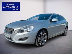 Bild des Angebotes Volvo V60 Kombi Ocean Race/Leder/Navi/SHZ/Xenon/Alu