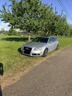 Bild des Angebotes Audi A6 Avant 4.2 quattro tiptronic LPG
