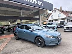 Bild des Angebotes Volvo V40 Momentum