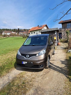 Nissan Evalia Nissan NV 200 Evalia