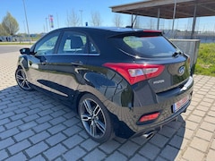 Bild des Angebotes Hyundai i30 Sport i30 1.6 Turbo Navi Kamera Euro6 186ps