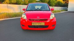Bild des Angebotes Daihatsu Sirion Daihatsu Sirion 1.37MOMO