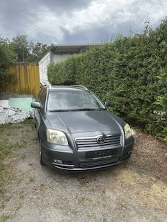 Bild des Angebotes Toyota Avensis Avensis Combi 2.0 VVT-i Combi Automatik Sol