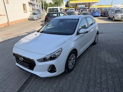 Bild des Angebotes Hyundai i30 i30 1.0 T-GDI Select