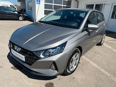Bild des Angebotes Hyundai i20 1.2neues Model,Bluetooth,Parksensoren sofort