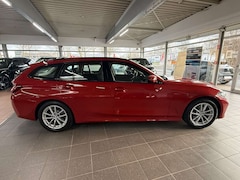 Bild des Angebotes BMW 318 d Touring HuD+Standheizung+Key+Park+Sensatec