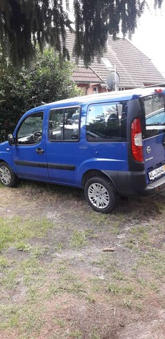 Bild des Angebotes Fiat Doblo 8 Sitzer Mehrzweckfahrzeug