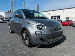 Bild des Angebotes Fiat 500e Style | Totwinkel | Kamera | Sitzhzg |PDC