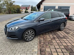 Bild des Angebotes Hyundai i40 cw Premium mit Gasanlage