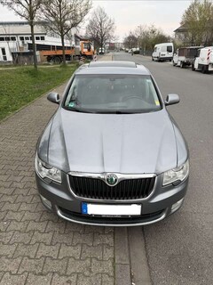Bild des Angebotes Skoda Superb 2.0 TDI DSG Ambition