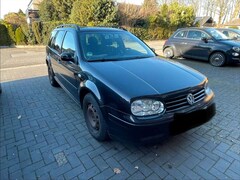 Bild des Angebotes VW Golf Variant 1.6