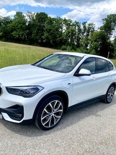 BMW X1 xDrive25e Advantage