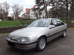 Bild des Angebotes Opel Omega A 2.6i CD Diamant,Klima,B.Comp,SH,GSHD,ATS-Alus,Holz-L.,Velour,Beigem.,Alles Neuwert.,TüV+KD+History NR im super Zustand!