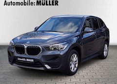 BMW X1 sDrive18i*RFK*HuD*DAB*Navi*Panorama*