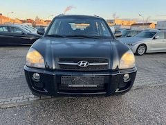 Bild des Angebotes Hyundai TUCSON 2.0 GLS (4WD).Klima