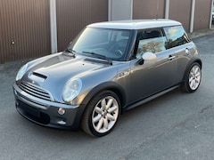 Bild des Angebotes MINI Cooper S Cooper S Chilli KLIMA SITZH 17 ZOLL ALLWETTER