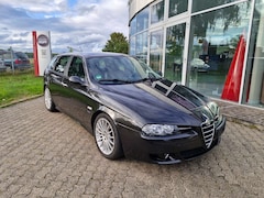 Bild des Angebotes Alfa Romeo 156 2.5 V6 24V Dist.#LEDER#SHZ#1.HAND#TOPZUSTAND