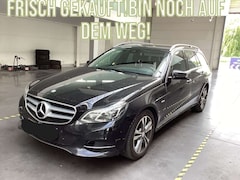 Bild des Angebotes Mercedes-Benz E 200 E 200T CDI Edition-Avantgarde/LEDER/LED/AHK/Comand