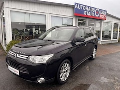 Bild des Angebotes Mitsubishi Outlander 2.2 DI-D 4WD Automatik Instyle
