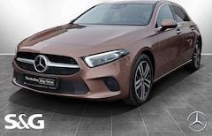 Bild des Angebotes Mercedes-Benz A 180 DISTR++HEADUP+KAMERA+MBUX+CARPLAY+LED+17"