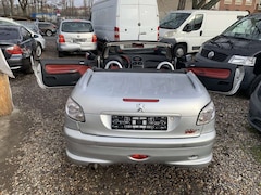 Bild des Angebotes Peugeot 206 CC Platinum Cabrio Automatik+Voll Austatung