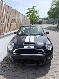 Bild des Angebotes MINI John Cooper Works Cabrio