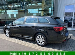 Bild des Angebotes Toyota Avensis 1,6 D4D Touring Sports Comfort AHK Navi