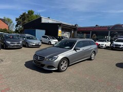 Bild des Angebotes Mercedes-Benz E 220 BlueTec Avantgarde 7-G tronic PANO