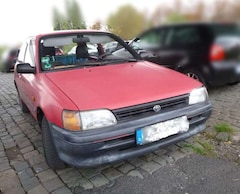Toyota Starlet Starlet 1.3 XLi