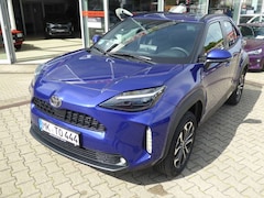 Bild des Angebotes Toyota Yaris Cross 1.5H Teamplayer+Winterpaket+Safety-Paket