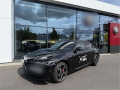 Bild des Angebotes Alfa Romeo Giulia 2.0T. AT8-Q4 Veloce LEDER-ROT TECHNOLOGIE+PREMIUM