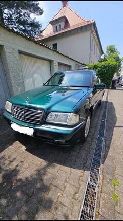 Bild des Angebotes Mercedes-Benz 180 Elegance