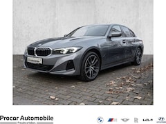 Bild des Angebotes BMW 320 d Aut. DA,PA,GSD,LC Prof,Memory,Shadowline