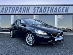 Bild des Angebotes Volvo V40 Momentum 190 PS LED/NAVI/KAMERA/PremiumSound